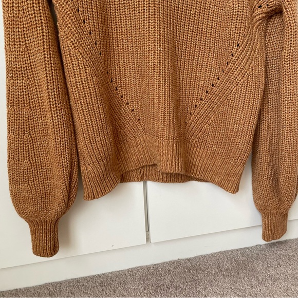 H&M Bell Sleeve Sweater - Picture 6 of 11